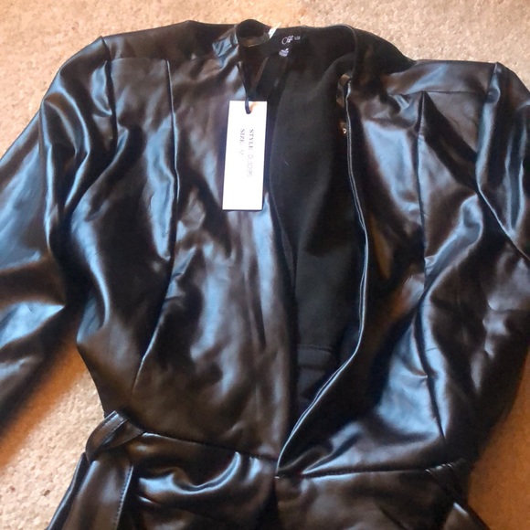 Faux leather peplum style with belt top or jacket - Picture 7 of 7